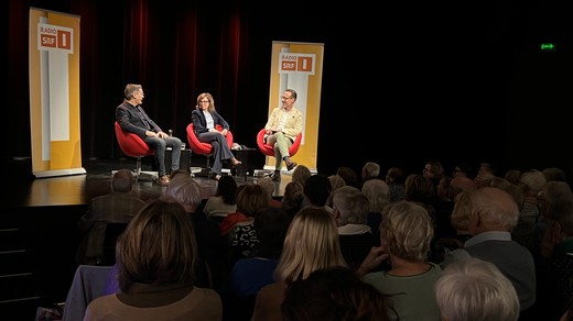 Bild von SRG-Luzern-Mitglieder lauschen live der SRF-Radiotalkshow «Persönlich» in Luzern